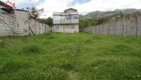 CASA CON TERRENO EN GONZALES SUAREZ SECTOR GUALACATA