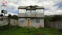 CASA CON TERRENO EN GONZALES SUAREZ SECTOR GUALACATA