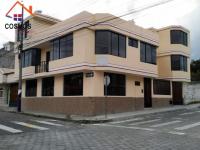VENTA DE CASA ESQUINERA EN COTACACHI