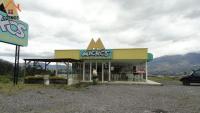 VENTA DE LOCAL COMERCIAL AL FILO DE LA PANAMERICANA NORTE SECTOR PINSAQUI