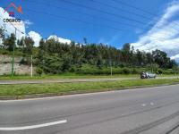 VENTA DE TERRENO EN OTAVALO AL FILO DE LA PANAMERICANA, 24.000 M2
