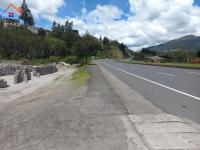 TERRENO DE VENTA EN OTAVALO AL FILO DE LA PANAMERICANA SUR, 28.821 m2