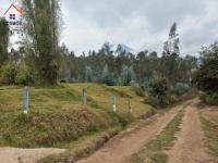 VENTA DE 7.000 M2 DE TERRENO CON VARIAS CONSTRUCCIONES EN OTAVALO