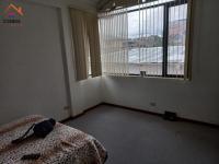 VENTA DE CASA CON TERRENO EN ATUNTAQUI SECTOR RESIDENCIAL