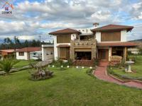 HERMOSA CASA DE VENTA EN OTAVALO SECTOR QUICHINCHE
