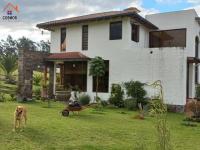 HERMOSA CASA DE VENTA EN OTAVALO SECTOR QUICHINCHE