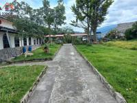 PROPIEDAD DE UNA HECTÁREA EN OTAVALO