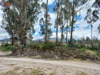 VENTA DE TERRENO ESQUINERO EN OTAVALO, SAN ELOY, 556 M2