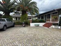 PROPIEDAD DE VENTA EN ATUNTAQUI, CASA, TERRENO Y FABRICA