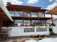 HOTEL DE VENTA EN EL CENTRO DE OTAVALO