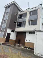 EDIFICIO DE 3 PISOS Y 3373 M2 EN OTAVALO SECTOR YACUPATA