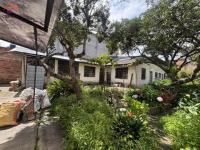 VENTA DE CASA CON TERRENO EN CENTRO DE OTAVALO, 1300 M2