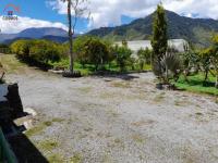 VENTA DE CASA CON TERRENO EN INTAG, SECTOR CAZARPAMBA, 3 HECTÁREAS