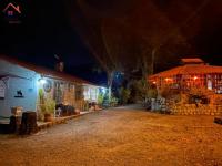 VENTA DE CASA CON TERRENO EN INTAG, SECTOR CAZARPAMBA, 3 HECTÁREAS