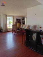 HERMOSA CASA DE VENTA EN CONJUNTO JARDINES DE OTAVALO