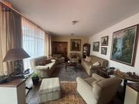 SE VENDE 2 CASAS JUNTAS EN IBARRA EN LA AV. MARIANO ACOSTA