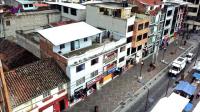 CASA DE VENTA EN CENTRO DE OTAVALO, FRENTE A PLAZA DE PONCHOS