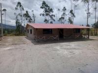 VENTA DE CASA DE CAMPO EN OTAVALO SECTOR GUALSAQUI
