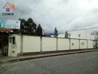 SE VENDE 5.000 M2 EN OTAVALO CON RESTAURANTE Y ESPACIOS VERDES