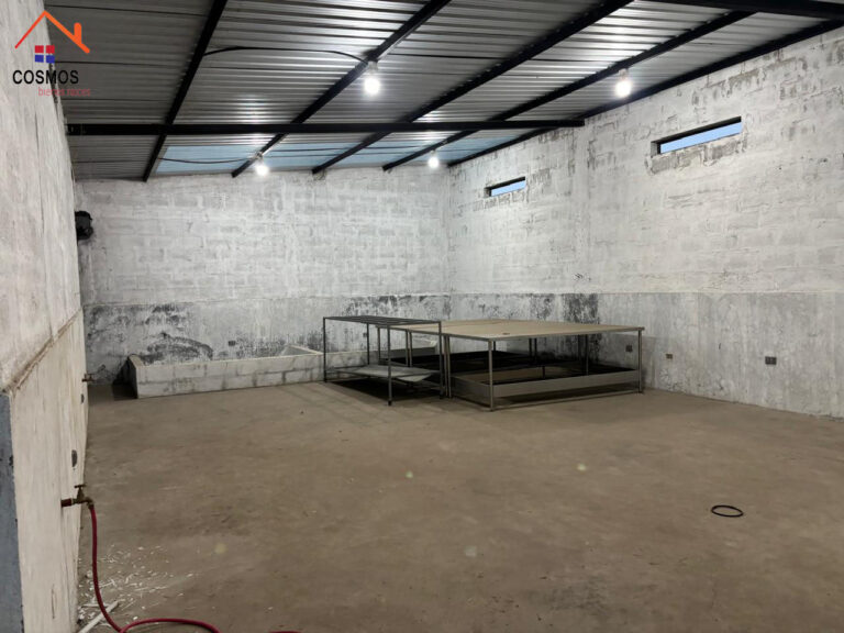 Venta de casa más galpón en Rancho Chico — foto 3